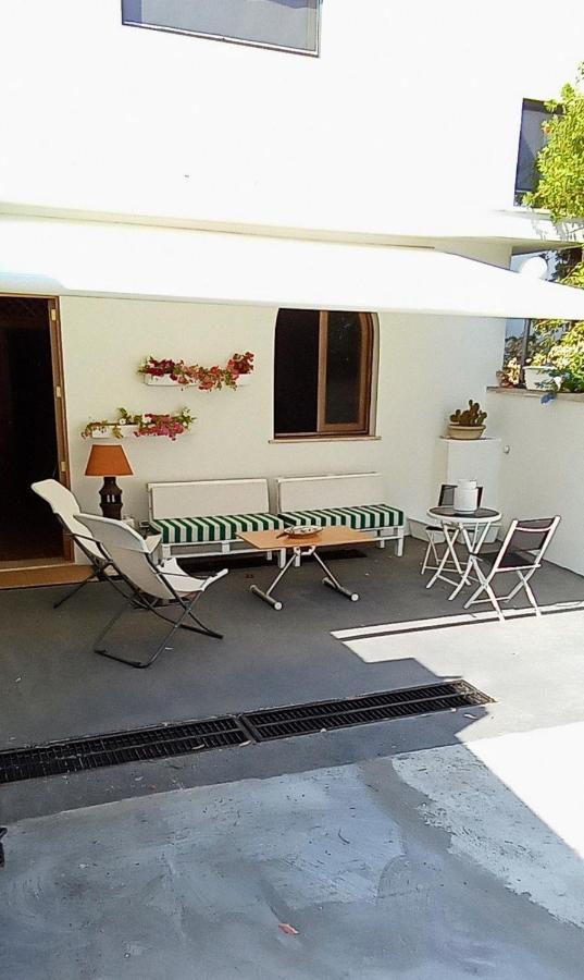 Merine Cottage La Roccia المظهر الخارجي الصورة