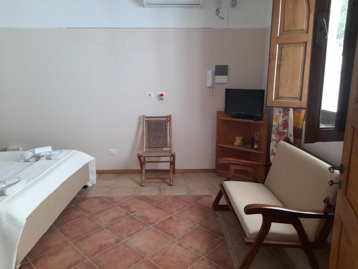 Merine Cottage La Roccia المظهر الخارجي الصورة